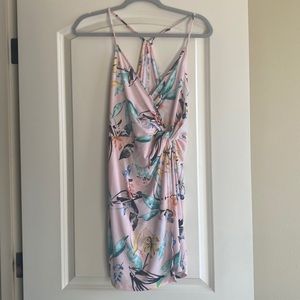 Summer dress! Pink floral and  fitted